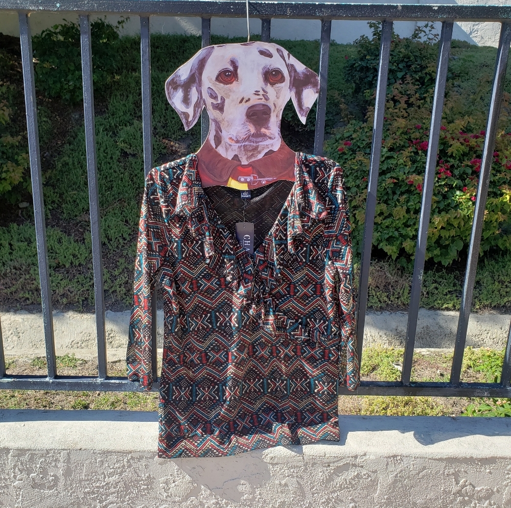 V-Neck Ruffle Top - Picture 5 of 8